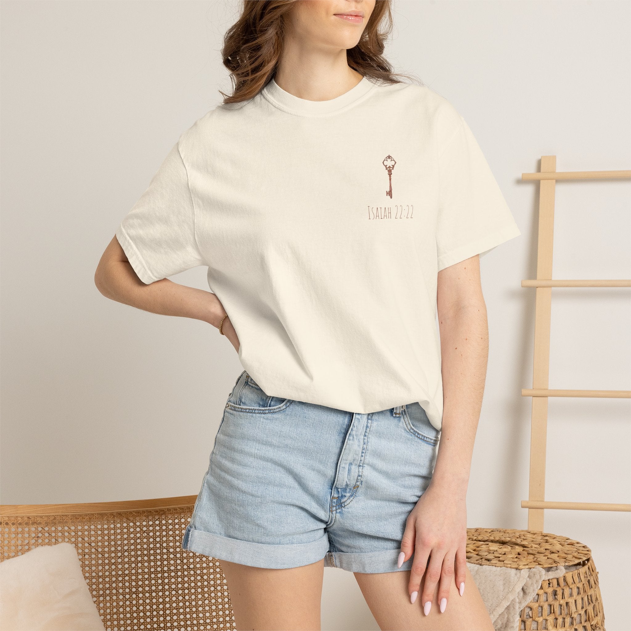 Isaiah 22:22 Key Graphic T-Shirt